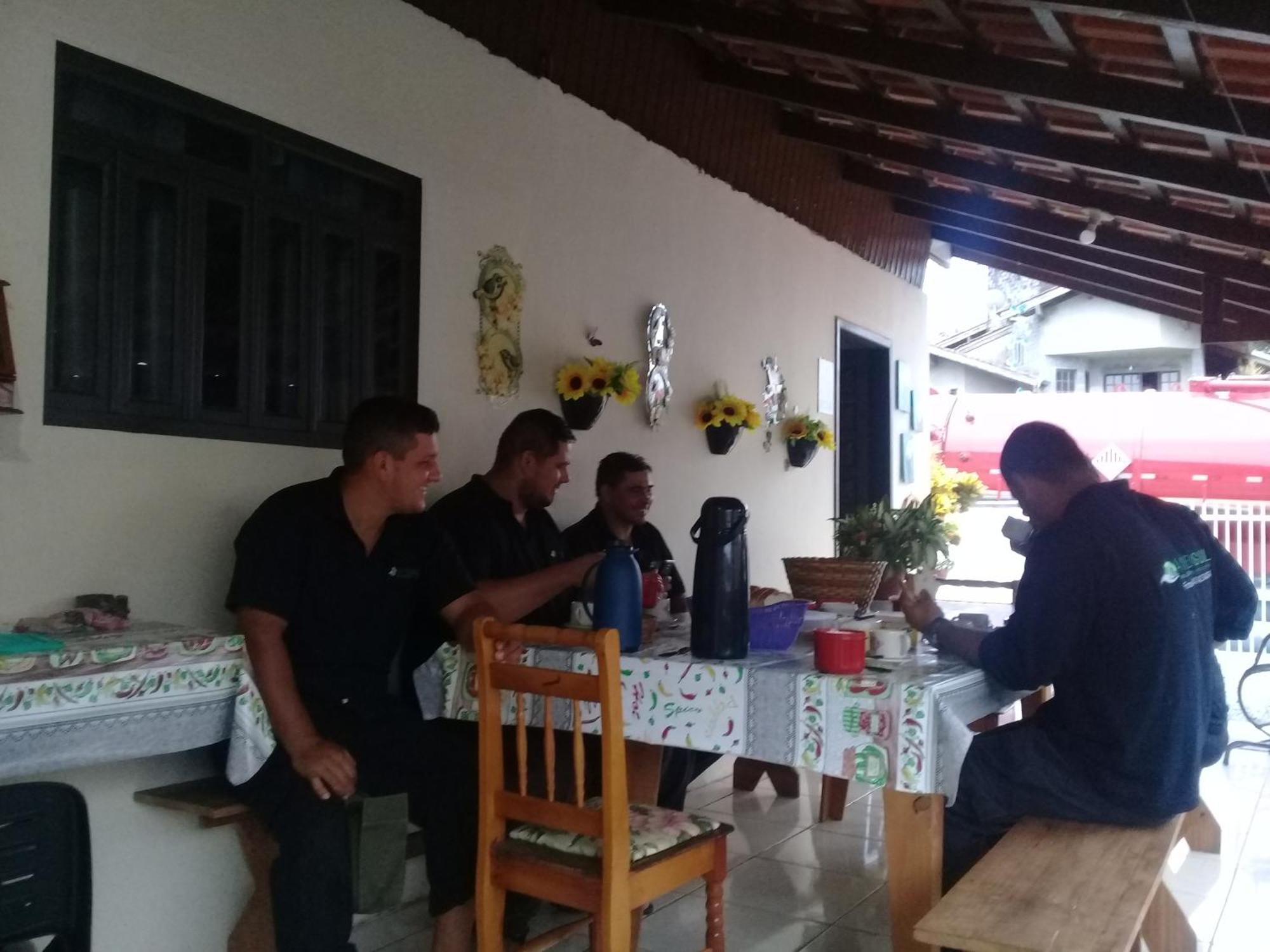 Hostel Cidade Das Flores 2 Joinville Extérieur photo